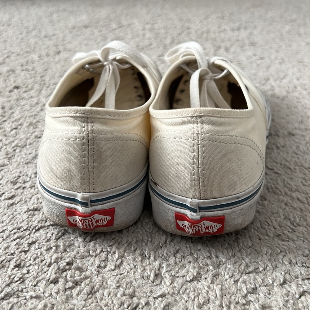 Authentic Vans - Picture 3 of 4
